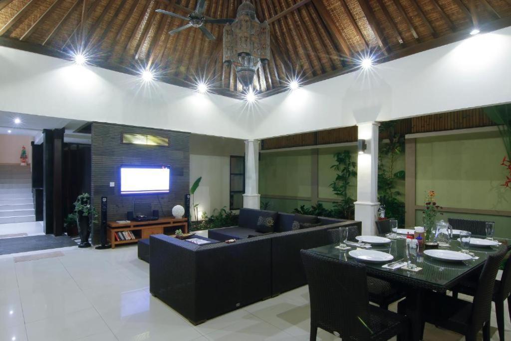 The Lakshmi Villas By The Beach House Gili Trawangan Luaran gambar